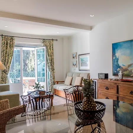 Apartment Pine Cliff By The Portuguese Butler